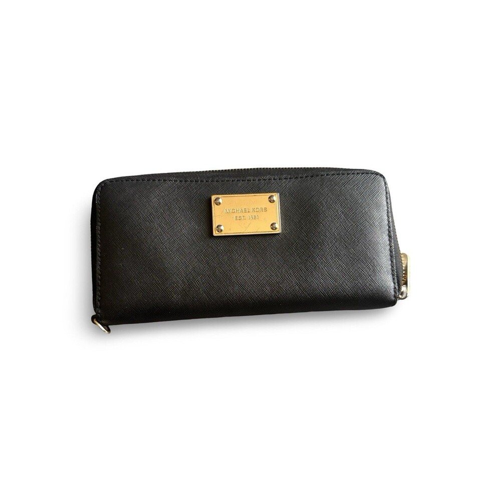 Michael Kors Jet Set Travel Black Leather Zip Around Continental Wallet Clutch